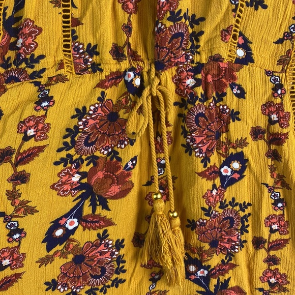 Coco + Jaimeson Boho Chic Off The Shoulder Mustard yellow retro floral Fall M - Picture 8 of 15